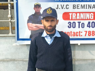 Security Guard Un Armed